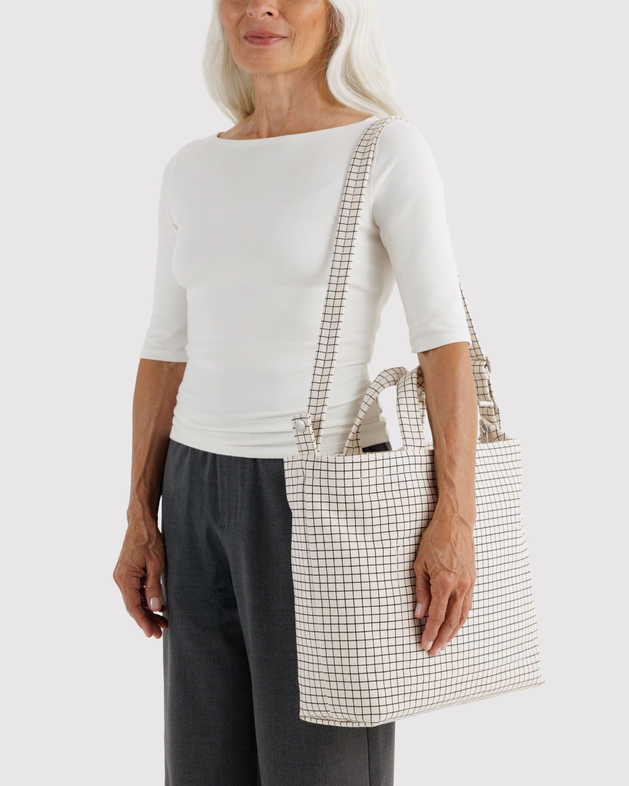 Horizontal Zip Duck Bag