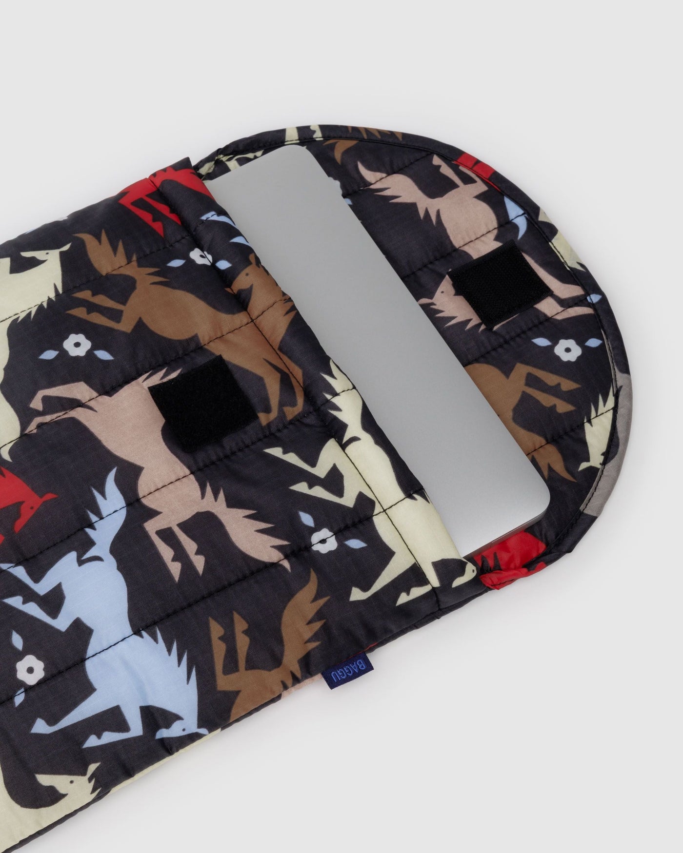 Puffy Laptop Sleeve 13"/14" - Horse Cut Outs